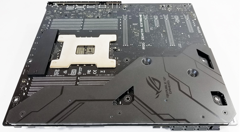 ASUS-X399-Zenith-Extreme-Back