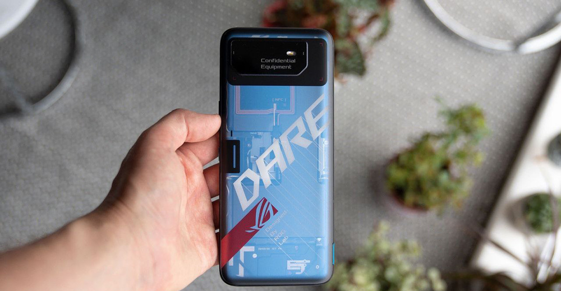 صور حية لنموذج هاتف الألعاب المرتقب Asus ROG Phone 6 Asus-ROG-Phone-6-prototype