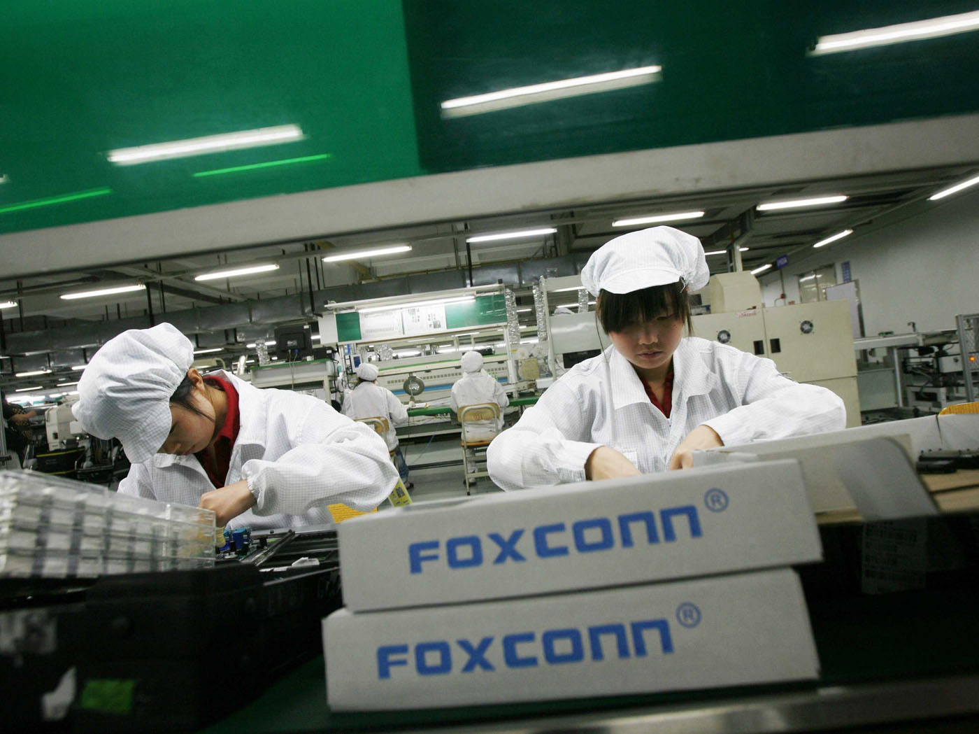 Foxconn -Sharp
