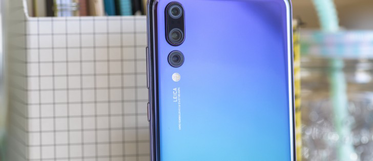 Huawei- P30- triple rear camera