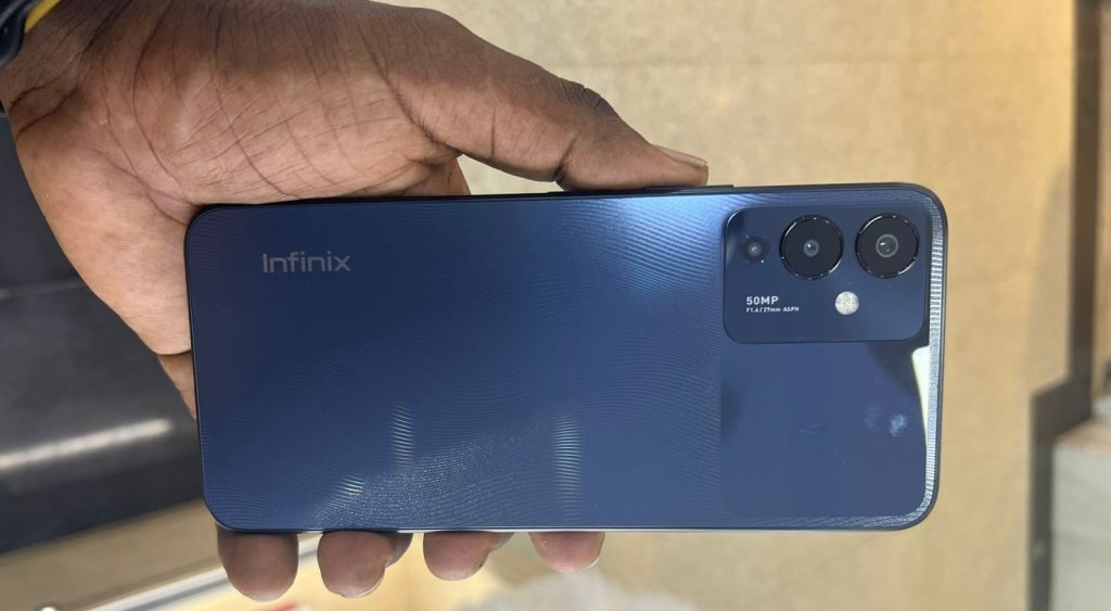  Infinix Note  