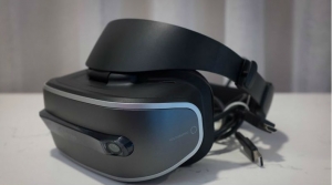 Lenovo- VR headset