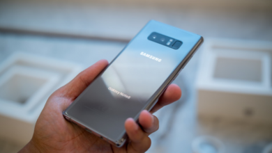 Microsoft begins selling the Samsung Galaxy Note 8