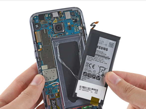 Samsung Galaxy S7 Teardown 6