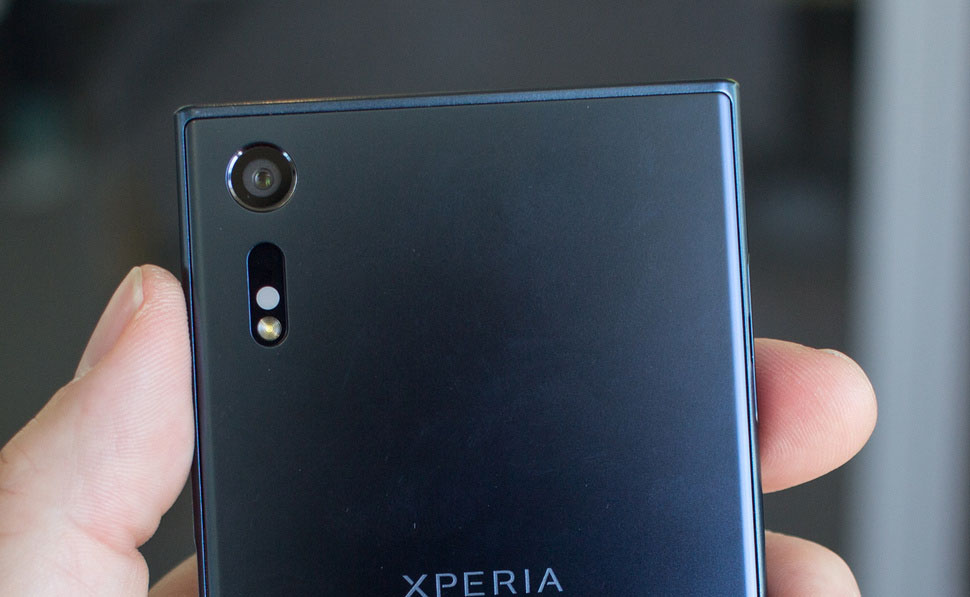 Sony Xperia XZ camera
