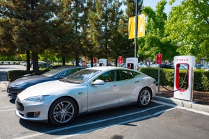 Tesla-next-generation Superchargers