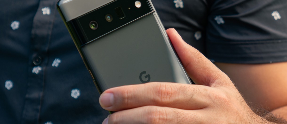 صورة جوجل تقدم ميزة Adaptive Sound إلى هاتفي Pixel 6 مع التحديث الأخير