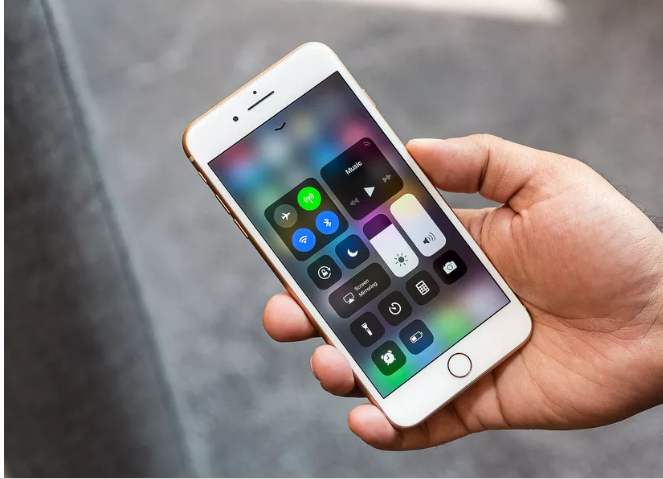 iOS 11 adoption hits 52 percent
