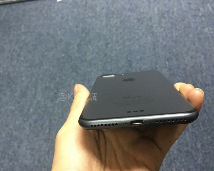 iPhone 7 Plus-port