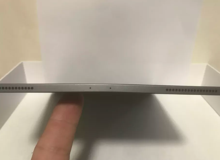   iPad 2018    