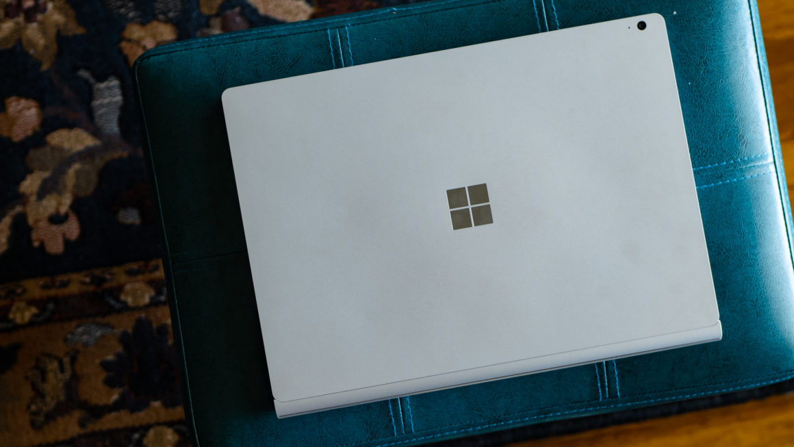 صورة مايكروسوفت تبدأ العمل على تطوير رقاقات الشركة الخاصة لأجهزة Surface